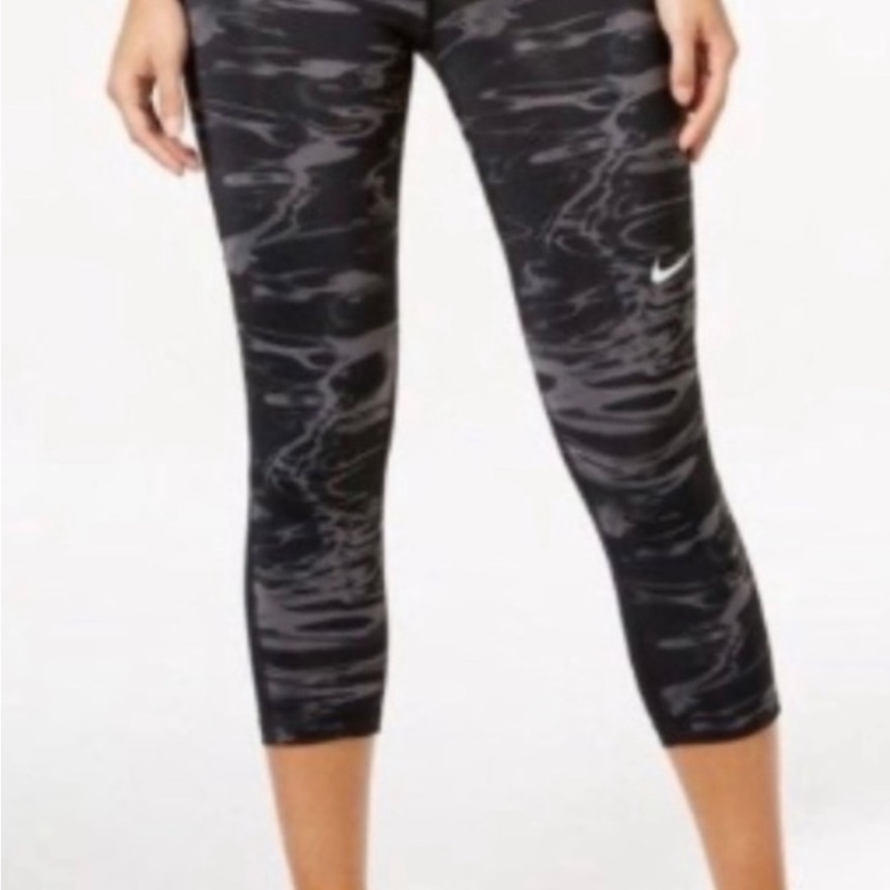 Nike Black and Gray Camouflage Leggings